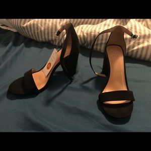 NWT Target A new day high heels
